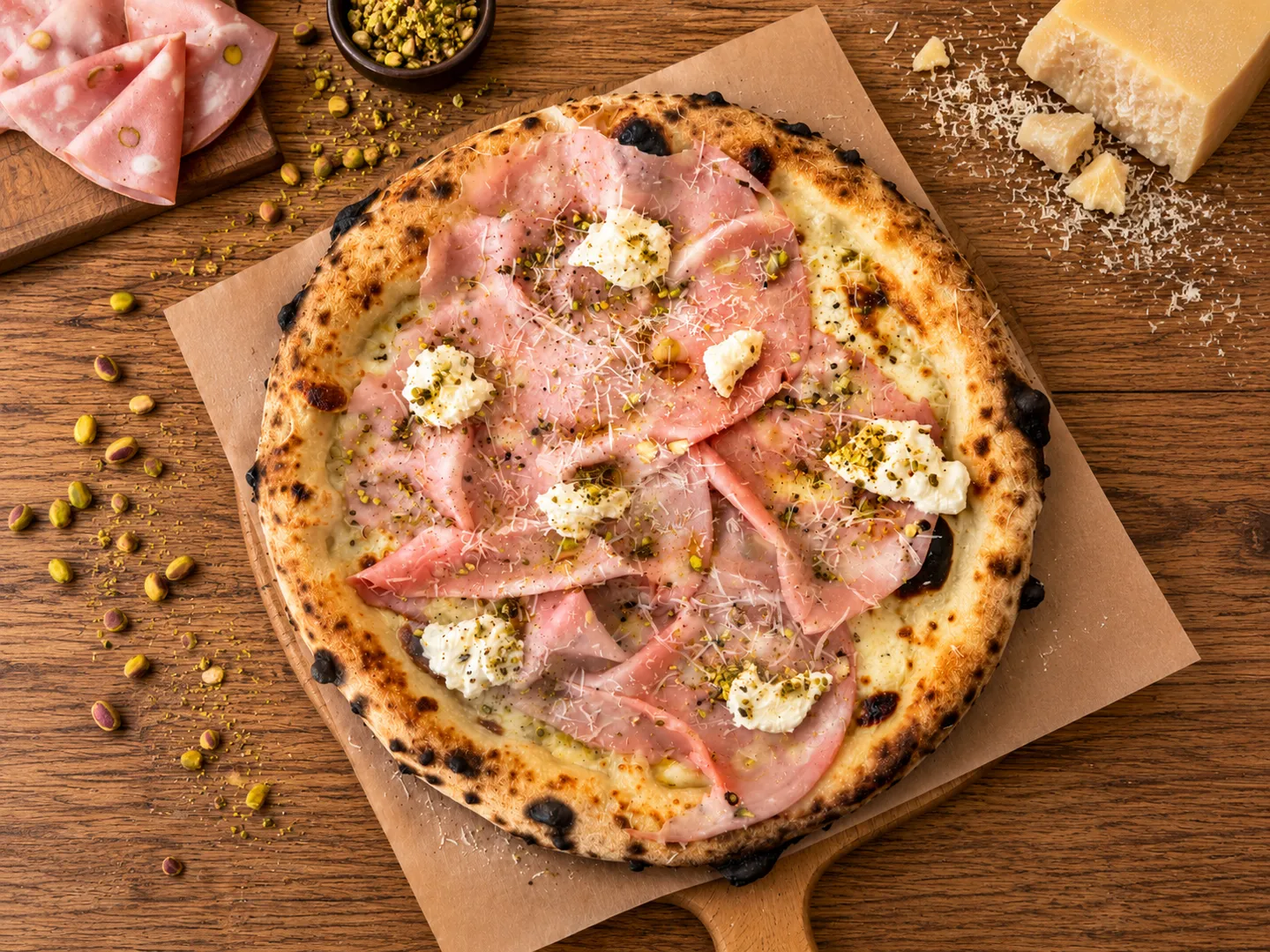 Mortadella, Pizza 32 cm, ciasto neapolitańskie